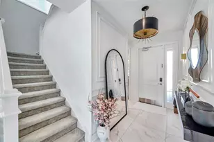 32203 Mahogany Valley Dr, Wesley Chapel, FL 33543 - Photo 5