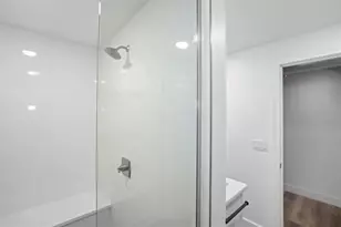 10830 Navajo Dr, Saint Petersburg, FL 33708 - Photo 55