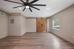 10830 Navajo Dr, Saint Petersburg, FL 33708 - Photo 45