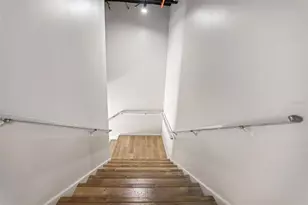 10830 Navajo Dr, Saint Petersburg, FL 33708 - Photo 23