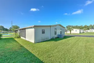 37605 Amigo Dr, Zephyrhills, FL 33541 - Photo 39