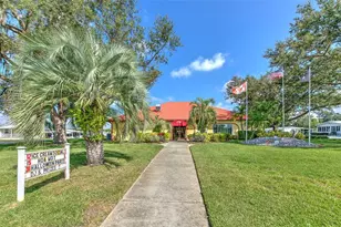 37605 Amigo Dr, Zephyrhills, FL 33541 - Photo 33