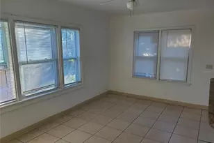 827 Paris Ave S, Saint Petersburg, FL 33701 - Photo 11