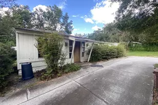 11708 Hills Rd, Seffner, FL 33584 - Photo 3