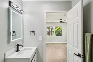 1706 W Jean St, Tampa, FL 33604 - Photo 19