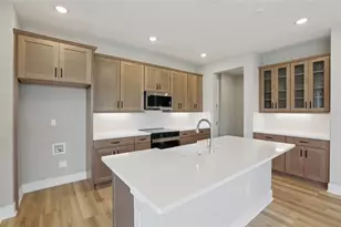 32032 Anchor Pt Dr, Wesley Chapel, FL 33545 - Photo 13