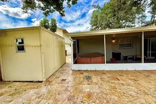 10309 Parkcrest Dr, Tampa, FL 33624 - Photo 27