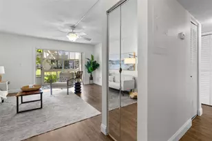 3970 37th St S, Saint Petersburg, FL 33711 - Photo 3