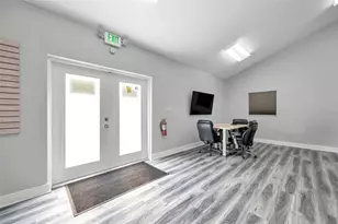 7949 Ulmerton Rd, Largo, FL 33771 - Photo 5