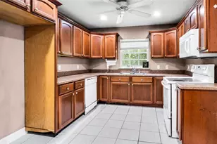 2840 Cardinal Trail, Lake Wales, FL 33898 - Photo 5