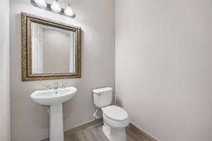 16005 Cape Coral Dr, Wimauma, FL 33598 - Photo 23