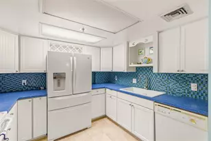 1 Key Capri, Treasure Island, FL 33706 - Photo 11