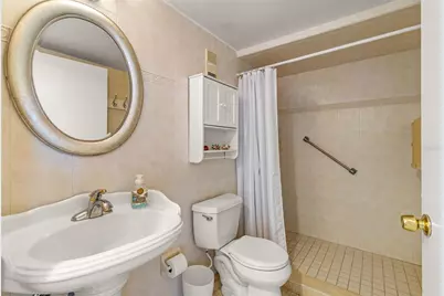 1 Key Capri #102E, Treasure Island, FL 33706 - Photo 27