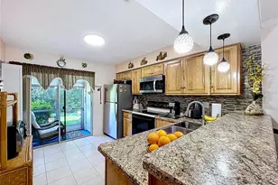 4916 Sunnybrook Dr, New Port Richey, FL 34653 - Photo 11