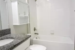 24815 Lambrusco Loop, Lutz, FL 33559 - Photo 9