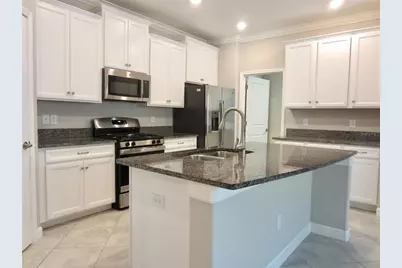 24815 Lambrusco Loop, Lutz, FL 33559 - Photo 11