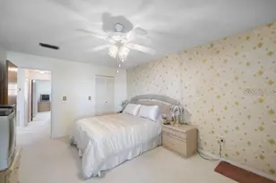 5925 Shore Blvd S, Gulfport, FL 33707 - Photo 15