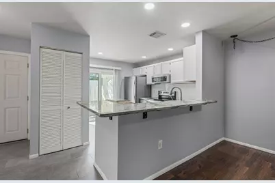 4016 Poinciana Court, Palm Harbor, FL 34684 - Photo 5