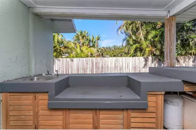 14865 Wildwood Drive, Largo, FL 33774 - Photo 47