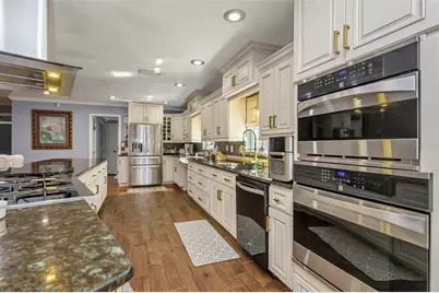 14865 Wildwood Drive, Largo, FL 33774 - Photo 13