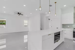 3310 Tarlton St N, Saint Petersburg, FL 33713 - Photo 13