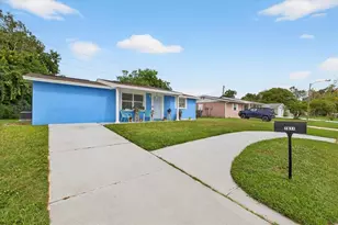 7811 Fox Hollow Dr, Port Richey, FL 34668 - Photo 1