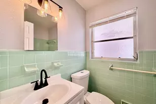 13337 1st St E, Madeira Beach, FL 33708 - Photo 13