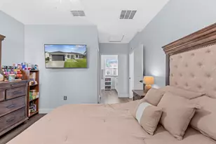 668 Dromedary Ct, Kissimmee, FL 34759 - Photo 7