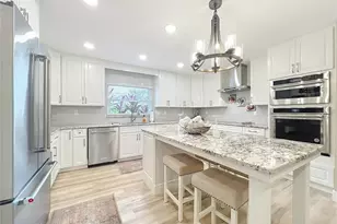 710 SE 1st Ct, Crystal River, FL 34429 - Photo 17