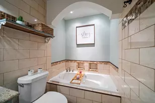 3001 58th Ave S, Saint Petersburg, FL 33712 - Photo 25