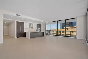 275 1st Ave S, Saint Petersburg, FL 33701 - Photo 7