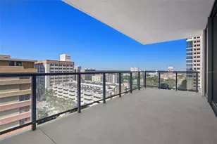 275 1st Ave S, Saint Petersburg, FL 33701 - Photo 15