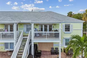 5116 Beach Dr SE, Saint Petersburg, FL 33705 - Photo 3