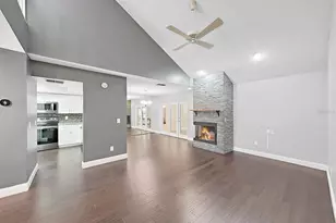 11506 Galleria Dr, Tampa, FL 33618 - Photo 9