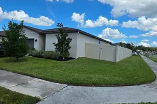 3308 Poppy Snow Pl, Zephyrhills, FL 33540 - Photo 3