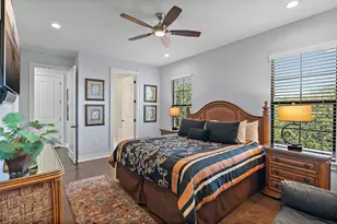 1839 5th St N, Saint Petersburg, FL 33704 - Photo 15