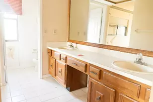 628 Timber Ln, Tarpon Springs, FL 34689 - Photo 23