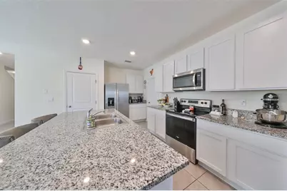 3528 Maple Grove Way, Plant City, FL 33565 - Photo 17