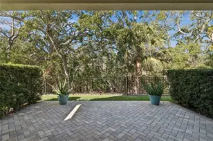 483 Harbor Springs Dr, Palm Harbor, FL 34683 - Photo 15