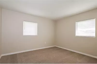 102 W Saint Louis Avenue, Eustis, FL 32726 - Photo 11