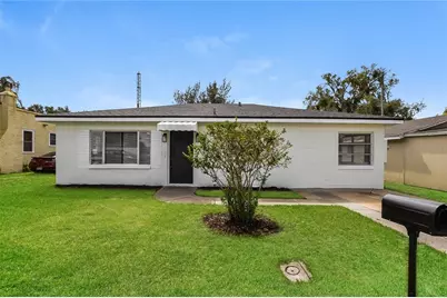 102 W Saint Louis Avenue, Eustis, FL 32726 - Photo 1