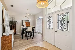 18103 Latimer Ln, Tampa, FL 33647 - Photo 3