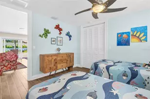 1100 Friendly Wy S, Saint Petersburg, FL 33705 - Photo 27