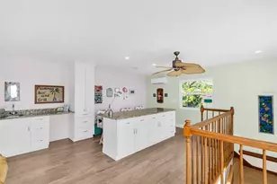 1100 Friendly Wy S, Saint Petersburg, FL 33705 - Photo 45