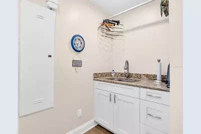 1100 Friendly Way S, Saint Petersburg, FL 33705 - Photo 35