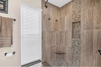 1100 Friendly Way S, Saint Petersburg, FL 33705 - Photo 23