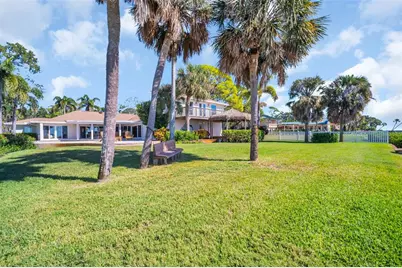 1100 Friendly Way S, Saint Petersburg, FL 33705 - Photo 45