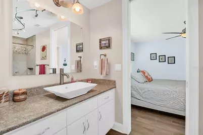 1100 Friendly Way S, Saint Petersburg, FL 33705 - Photo 27