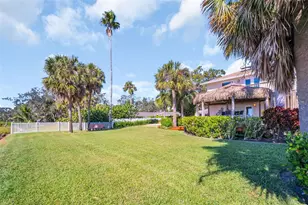 1100 Friendly Wy S, Saint Petersburg, FL 33705 - Photo 57