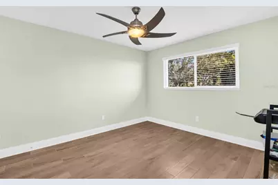 1100 Friendly Way S, Saint Petersburg, FL 33705 - Photo 25